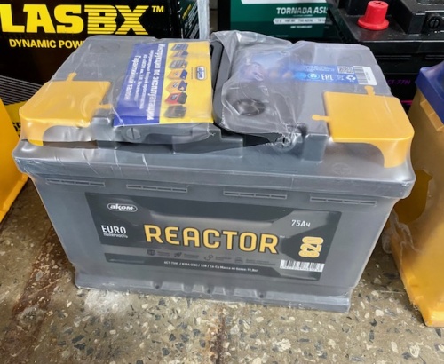  Аккумулятор АКОМ Reactor  75 Ah прав+ 